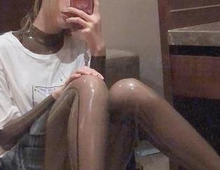 更新!Cien恩恩翻滚于水中的竞泳姿态,进击泳坛!
