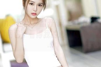 Feilin嗲囡囡 - 翻开陈雅漫VICKY蕾丝的写真图包,看得我的心好像在微微颤动…