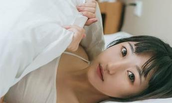 GIRLT果团网 - 天台上的免费福利——little贝壳喵合集来袭!