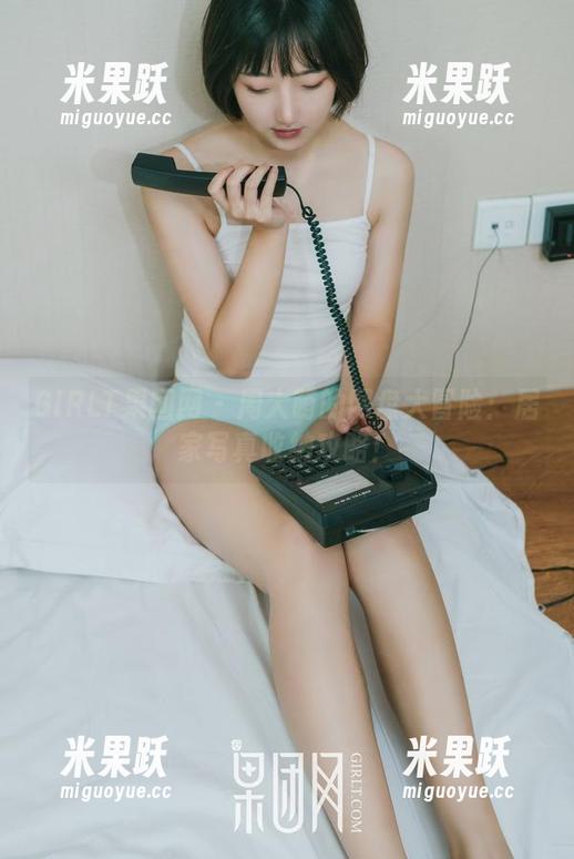 GIRLT果团网-周大萌 GIRLT果团网 - 周大萌的网盘大冒险:居家写真收纳攻略!