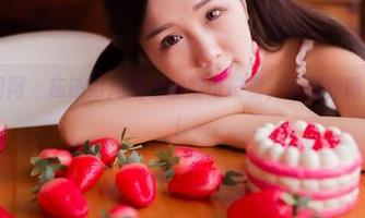 GIRLT果团网 - 应该给周妍希的壁纸投票，专属养眼的棉袜合集！