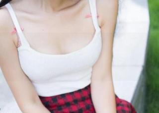 TGOD推女神 - 更新:这次沫晓伊的白裙是我见过的最轻盈的,可以吗?
