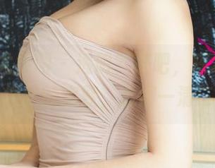UGirls尤果网 - 透明?好吧,陈幼伊的合集就像我的幽默,透得一清二楚!