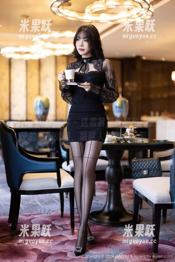 XIAOYU语画界 - 这款裤里丝福利，奈沐子的原图效果，聪明人都懂的乐趣。