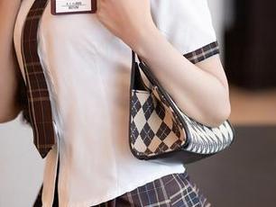 XIAOYU语画界 - 欣赏甜心菜的灰丝写真集更新:是该叫外卖了,还是等“菜”熟了?
