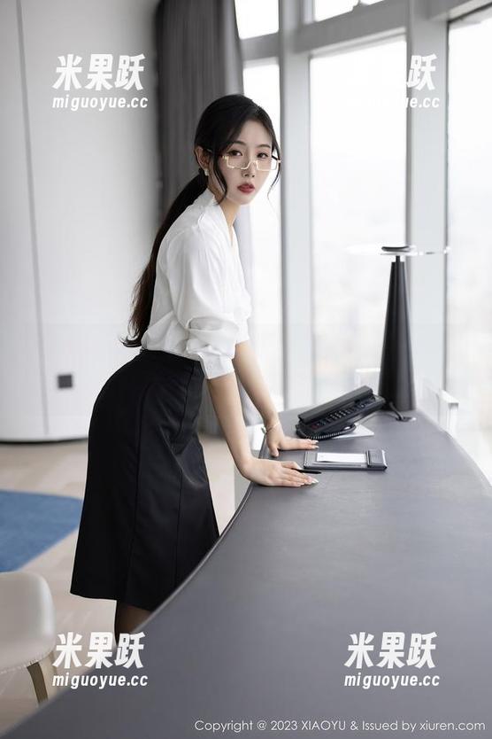 XIAOYU语画界-郑颖姗Bev XIAOYU语画界 - 最新!郑颖姗Bev的甜心合集——小心别被融化哦~