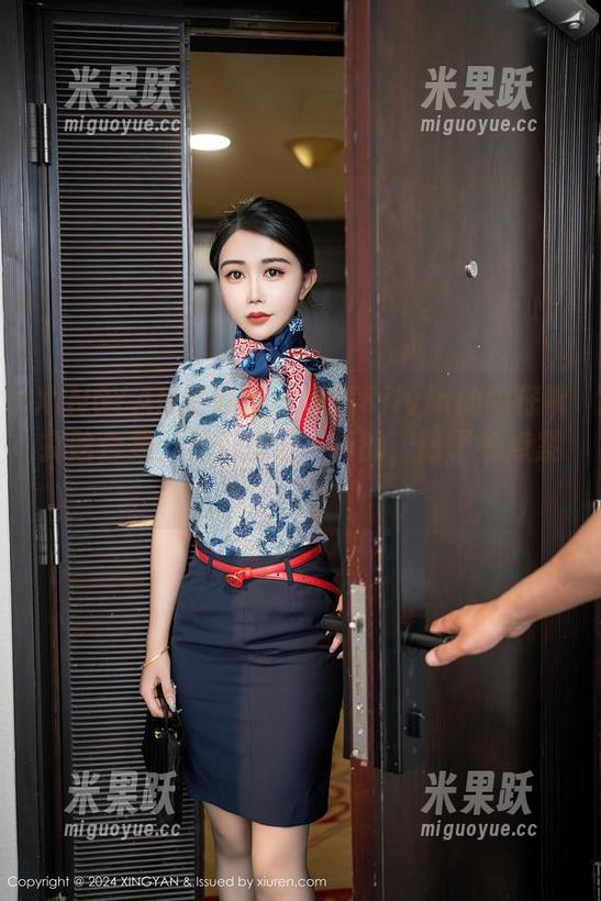 XINGYAN星颜社-易阳Silvia XINGYAN星颜社 - 易阳Silvia的牛仔裤探险合集:他们挺好,真的,除了有点紧?