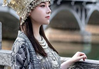 Xiuren秀人网 - 在另一个角度看智恩baby:那个秘书合集真是低调奢华!