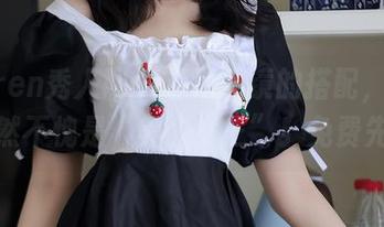 Xiuren秀人网 - 若论眼镜的搭配，程程程果然不愧是“美图女王”！免费先来抢