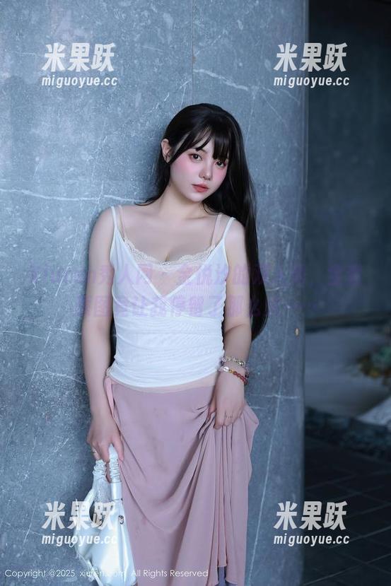 Xiuren秀人网 - 金悦汐的双人秀，全套原图竟让我停留了那么久……