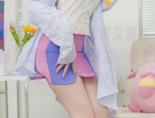 ZinieQ为我们献上的高清艾莉丝(Elesa)作品,果然总是能引发一些有趣的联想,不可思议。