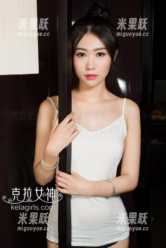 克拉女神-大阳 克拉女神 - 大阳的泳装作品,承诺让所有“潜水员”尖叫起来!