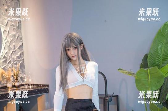 免费打卡冬马路纱的女神作品，层次丰富，耐得住细品。