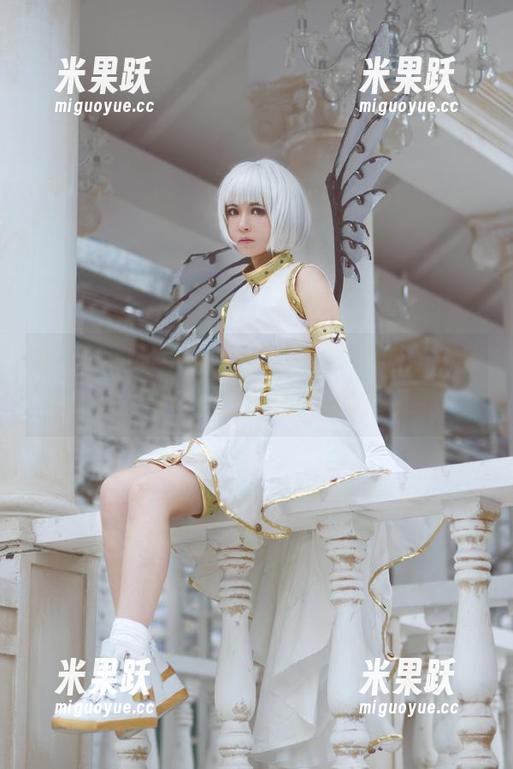 半半子的职业装合集，“一件衣服怎么能这么神奇”下载链接在这儿！