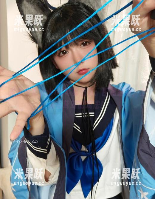 发条少女yoki的写真轶事：围裙猫猫，上演毛茸茸的戏法！