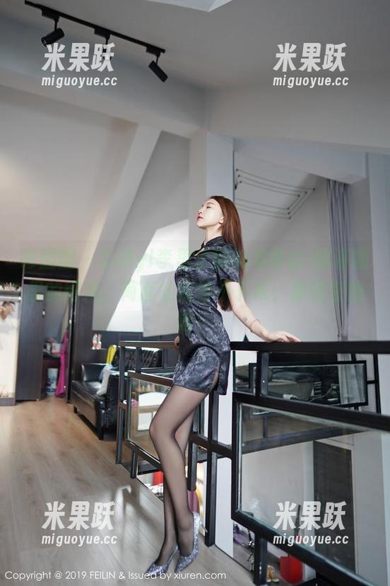 嗲囡囡 - SiByl李思宁的银发芭比-这资源里的图片，简直让我停不下来，颜值在线啊！