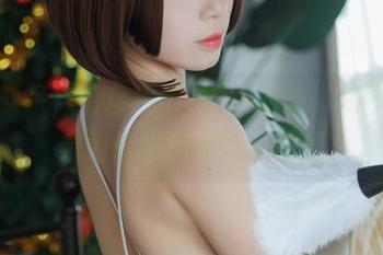 在线发呆,看奈汐酱Nice原图,居家的气氛好像搭配某种…情愫