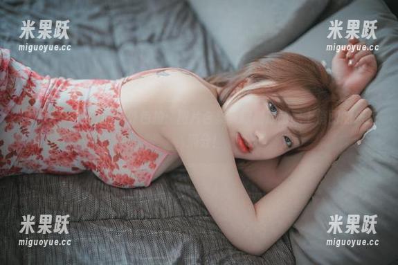 孙乐乐(손예은)的户外色拉：图片合集，绿树成荫配上俏丽的乐乐，满分！
