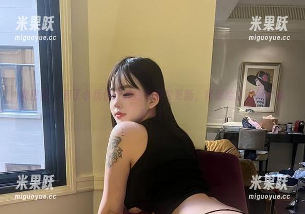 小优优子 微密圈 - 有了小优优子的睡衣图包更新,真想给自己闹个新手气!