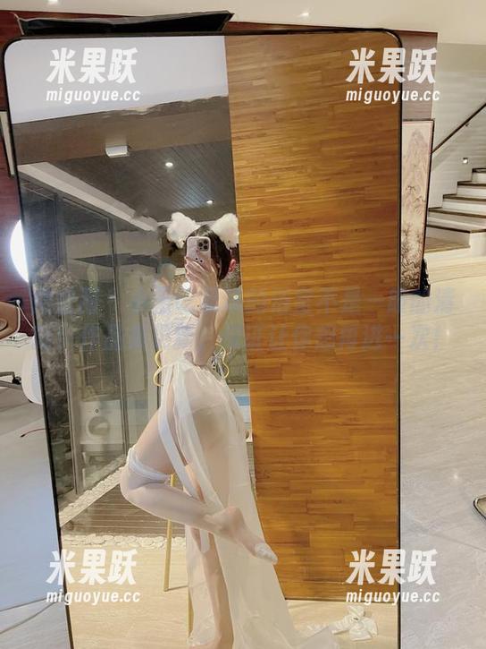 小玉吃果冻 微密圈 - 小玉吃果冻的浴室不是一般的清新!作品集更新,保证让你想再进一次!