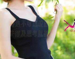 尤果网 - 精选不可思议的陈怡曼美脚,还没来得及思考就被吸引了。