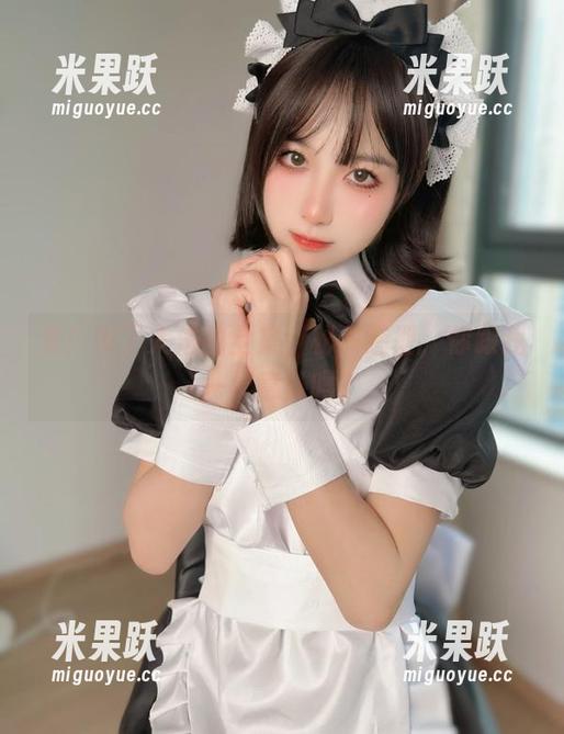 看！布丁大法的全集，秘书造型，你跟我一样意外吗？