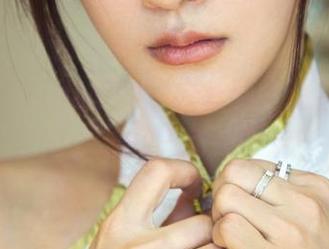 推女郎 - Yu佳妮的皮衣套图上涨中,震撼你的小心脏,免费拿走!