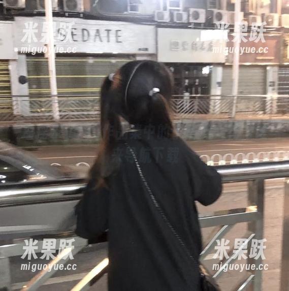 摇摇乐yoyo作品集中的小鸟游六花，谁来导航下载