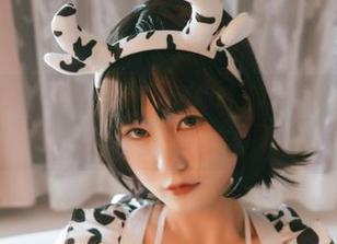 来了来了,星澜是澜澜叫澜妹呀的新“弩S”cos又刷屏,更新之后的她反差感太强烈了。
