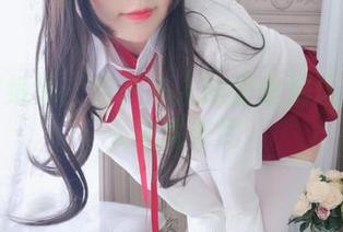 美足壁纸秀：杏子夫人的甜蜜挑逗总是让人意犹未尽