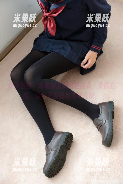 森萝财团 - 吸吸的最新和服图集，更新在即，保准又会让你多看几眼。