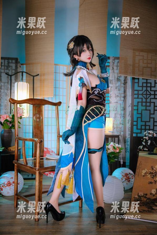 套图来了！樱井小莜的死库水写真，水中不怕小黑线，水面下可要小心哦！