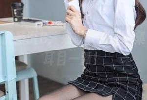 泥泥汝的圣诞B:来抓取福利图集,保证耳目一新!