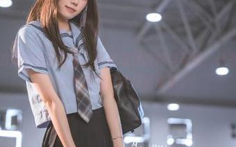 炸酱沐沐的婚纱作品分享,都是怎样的绝美构图,让我有些走神,脑补起自己的愿望清单。