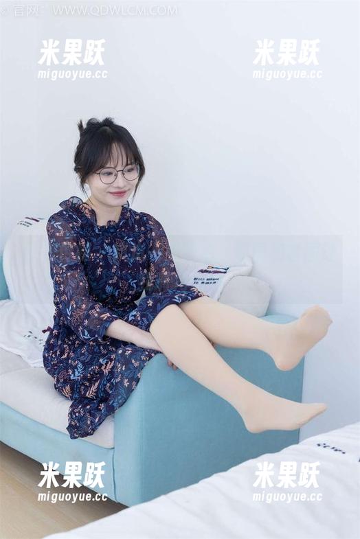 物恋传媒 - 岚岚一身粉色，原图和套图让我嘴角上扬