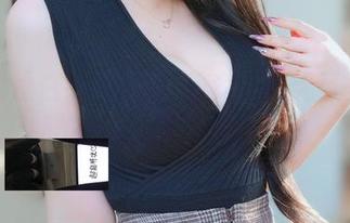 这不就是白银81的白色竞泳版无圣光写真吗?我竟有点小心动!