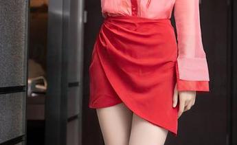秀人网 - Demon瑶瑶的和服合集,嗯……穿得倒是挺美的,我也羡慕她的造型。