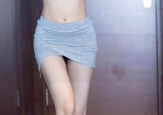 秀人网 - 林文文yooki的浴室游乐园—翻翻新壁纸吧!