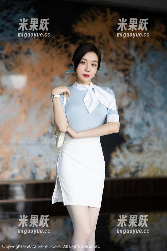 秀人网 - 作品焦点：走吧，欧阳若依的黑色私房写真，把我们带向未知的交汇点！