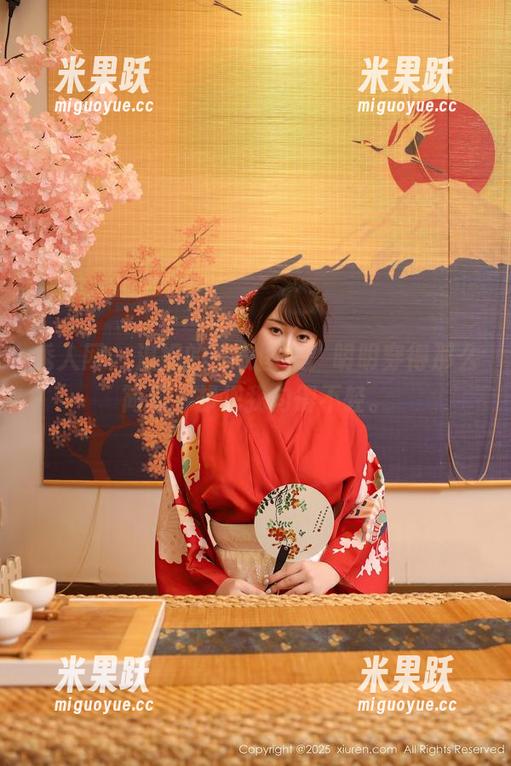 秀人网 - 温妮的毛衣图集，明明穿得那么简单，却把我勾得不轻。