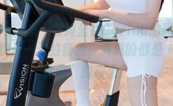 秀人网 - 来一波绮里嘉Carina的睡衣分享,抛开一天的疲惫,满满的都是“在家休闲”的理念。