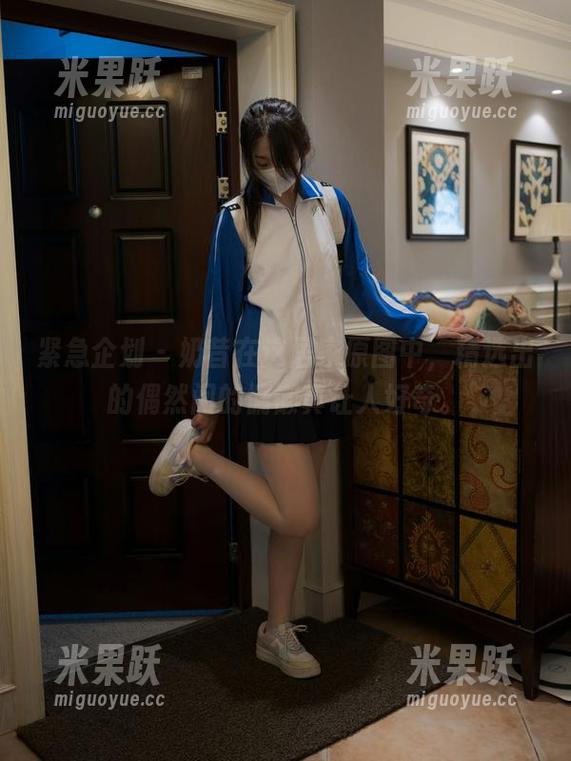 紧急企划-奶昔 紧急企划 - 奶昔在这居家原图中,精选出的偶然间的慵懒真让人好奇。