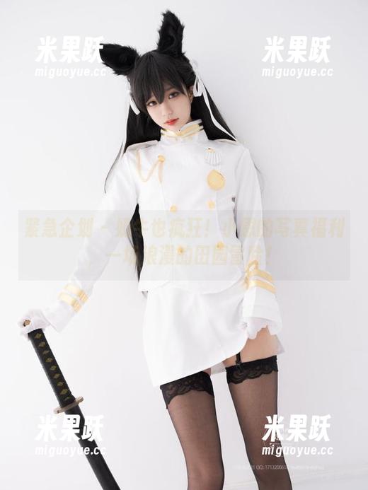 紧急企划 - 奶牛也疯狂！小恩的写真福利，一场浪漫的田园冒险！