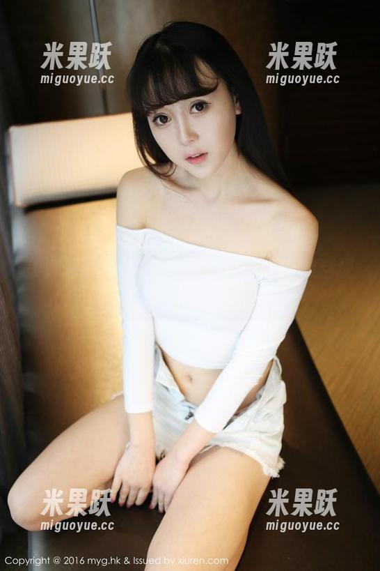 美媛馆 - 图片释放！看唐琪儿il活灵活现的护士角色。