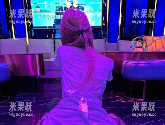 脸红Dearie 微密圈 - 跳课?不!只是来分享脸红Dearie的校园图库!