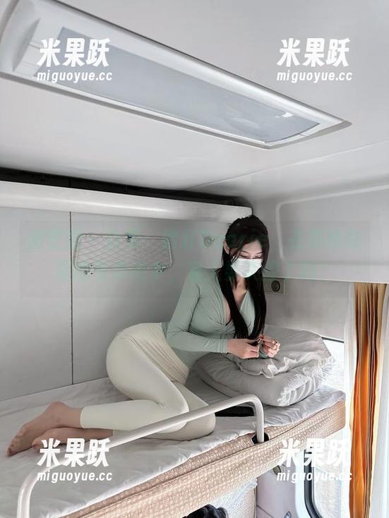 微密圈 - 合集：脸红Dearie，在原地炸裂的节奏感中，有人要失控了吗？