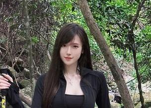 有时候,高清黑白也能传递情感,腐团儿Ikaros的作品值得被分享的理由好多啊。