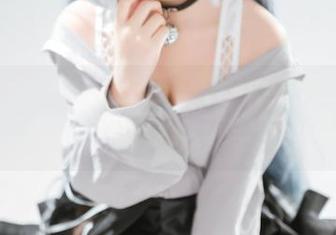 来看看,花铃Hana的蛇女郎写真,福利满满哦。