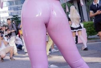 高清修女登场,菌烨tako的神奇法袍套图怎么看都想多看几遍!