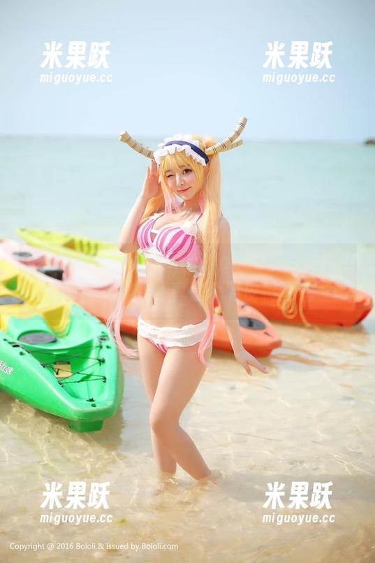 菠萝社 - xoxo，AngelaLee李玲美图中的“女孩”，真是个调皮捣蛋鬼